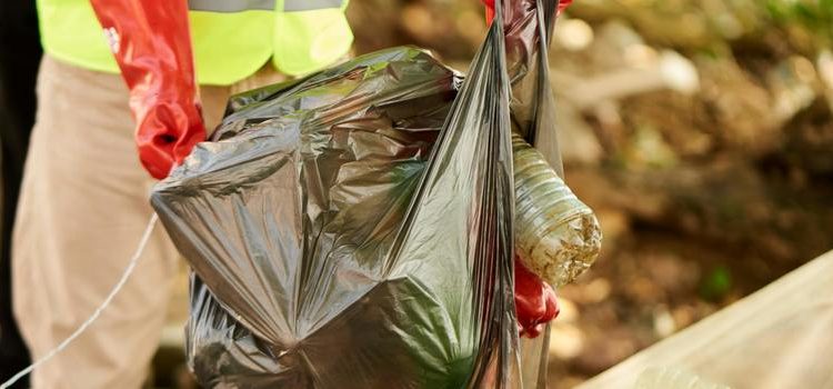 Iniciativa do Governo de Minas garante isenção de imposto para cooperativas e associações de catadores de recicláveis.