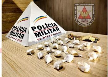 PM apreende droga em Nazareno, o suspeito fugiu e ainda não foi localizado.
