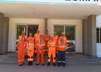 CORPO DE BOMBEIROS MILITAR DE BARBACENA EALIZA VISITA TÉCNICA À EMPRESA TRANSPETRO EM SANTOS DUMONT/MG.