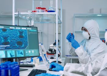 Desafios e oportunidades da gestão de dados na indústria farmacêutica no Brasil.