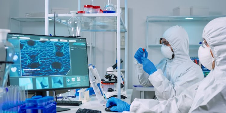 Desafios e oportunidades da gestão de dados na indústria farmacêutica no Brasil.