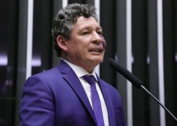 Quanto pago de imposto? Com reforma tributária, consumidor saberá o peso dos tributos
