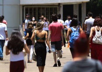 Fies: inscrições para vagas remanescentes terminam nesta segunda.