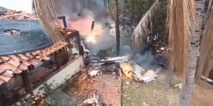 Aeronave cai em Vinhedo, no interior de São Paulo
