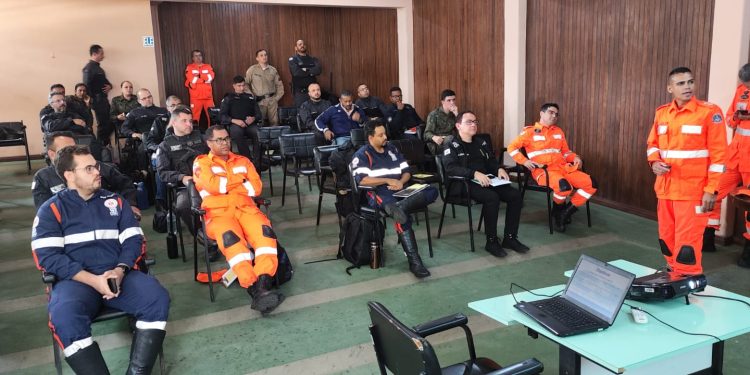 Segunda Companhia Independente do CBMMG Realiza Treinamento de Abordagem Técnica a Tentativas de Suicídio como Ação da Unidade na Campanha Setembro Amarelo