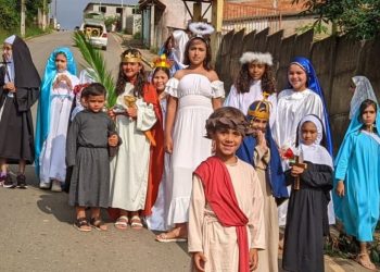 Comunidade do Arame realiza 2ª Caminhada de Todos os Santos