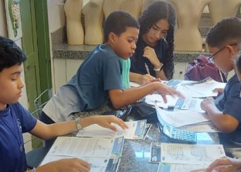 Escolas da rede estadual conquistam medalhas de ouro em Olimpíada Internacional de Matemática