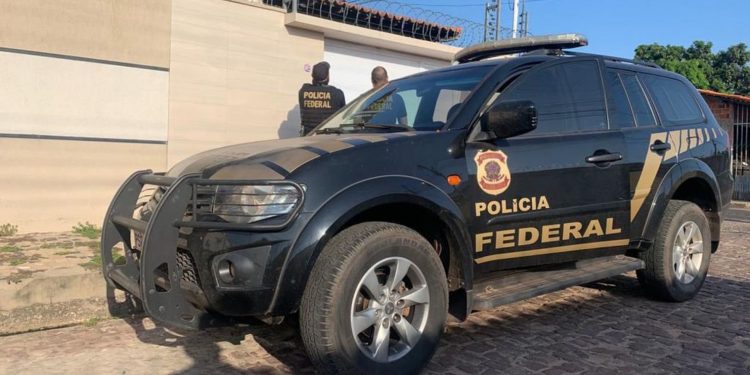 Ação da PF busca prender líder de grupo que traficava drogas em SP