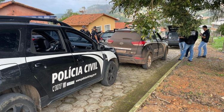 Policia civil executa mandados de prisão