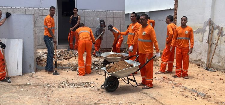 Detentos de Aimorés trabalham na ampliação de orfanato do município