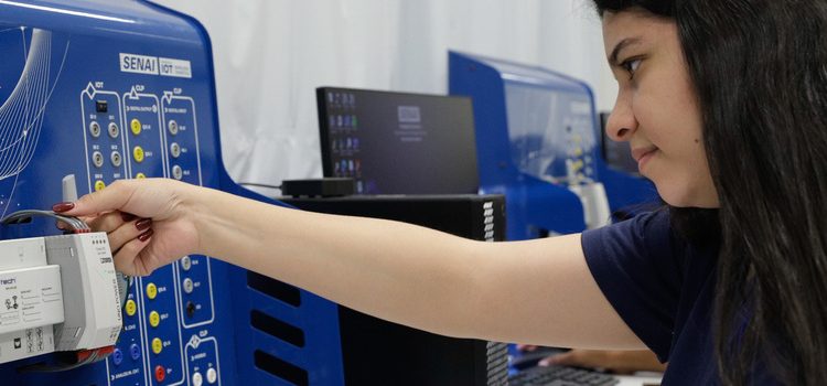 Período para garantir vaga no Trilhas de Futuro termina nesta terça-feira (5/11)
