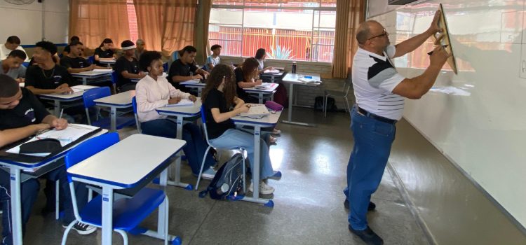 Governo de Minas anuncia novo lote de nomeações do concurso público da Educação