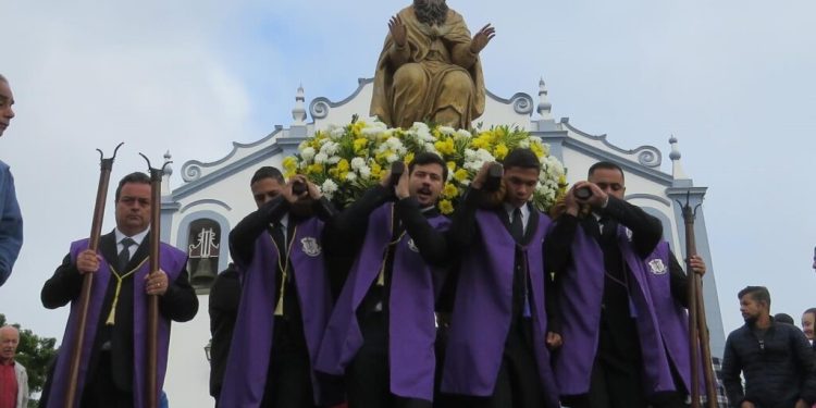 Tiradentes se prepara para receber fiéis durante a Solenidade da Santíssima Trindade