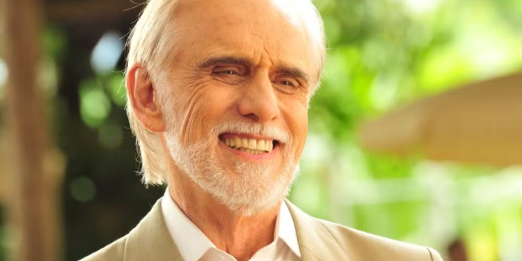 Morre Francisco Cuoco, ícone da TV brasileira, aos 91 anos