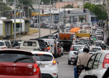 Exigência do Certificado de Registro e Licenciamento de Veículo começa na próxima segunda-feira (1/9) para automóveis com finais de placa 1, 2 e 3