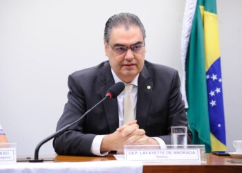 Deputado Lafayette de Andrada é reconhecido entre os parlamentares mais influentes do Congresso Nacional em 2025