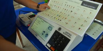 Prazo para tirar ou regularizar título de eleitor termina nesta quarta
