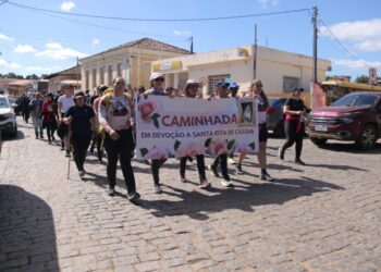 Mais de mil fiéis devem participar da 7ª Caminhada Devocional de Santa Rita neste domingo, 17