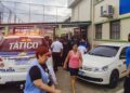 Adolescente invade escola e mata duas funcionárias a tiros