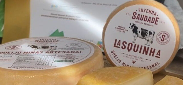Casal deixa a capital do país e retoma tradição familiar na produção de queijo em Minas Gerais