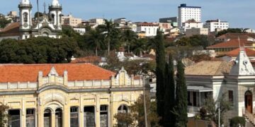 Prédios modernos mudam paisagem do Centro Histórico de São João del-Rei