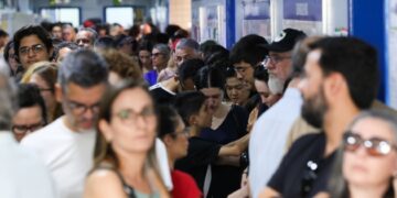 Renovação da Câmara federal chegou a 35%; veja nova composição da Casa